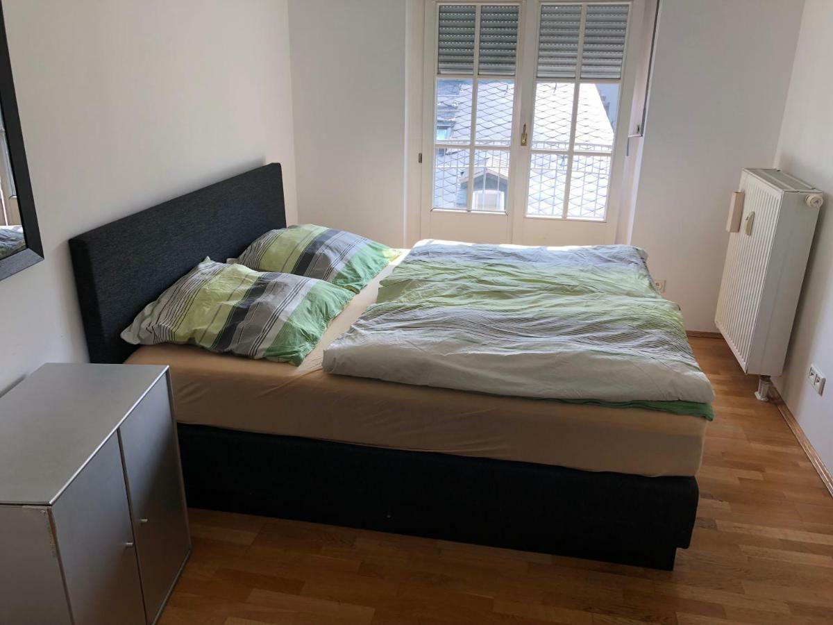 Ferienwohnung Mitten In Висбаден Екстериор снимка